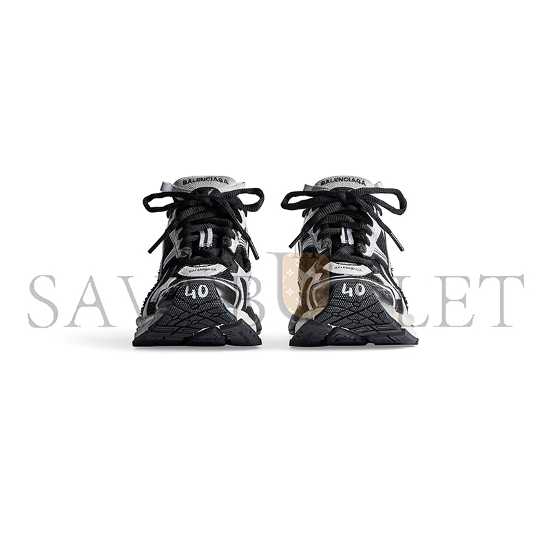 BALENCIAGA MEN'S RUNNER SNEAKER IN WHITE 772774W3RMU9010